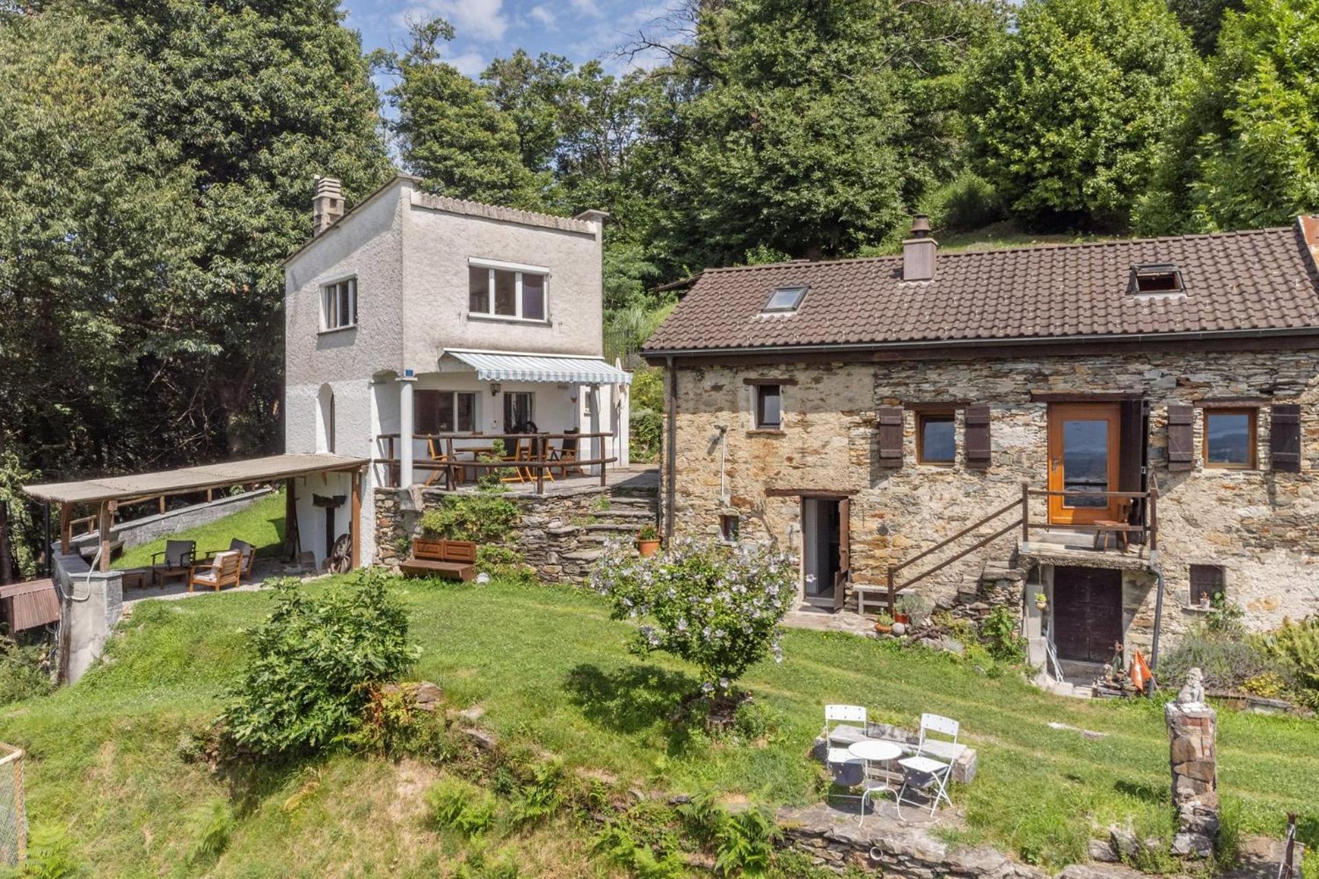 Ferienhaus La Torre Camorino Eksteriør billede